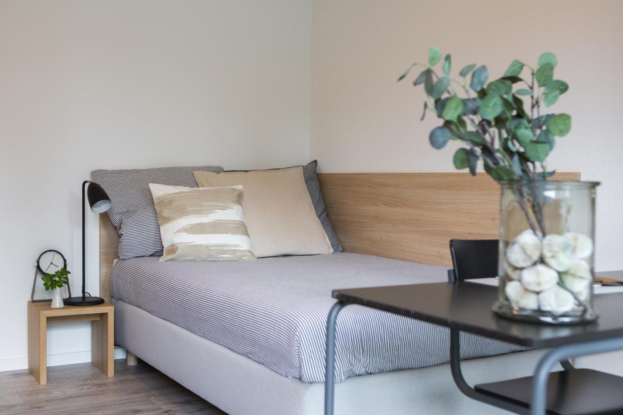 & Coliving Aparthotel Bremen