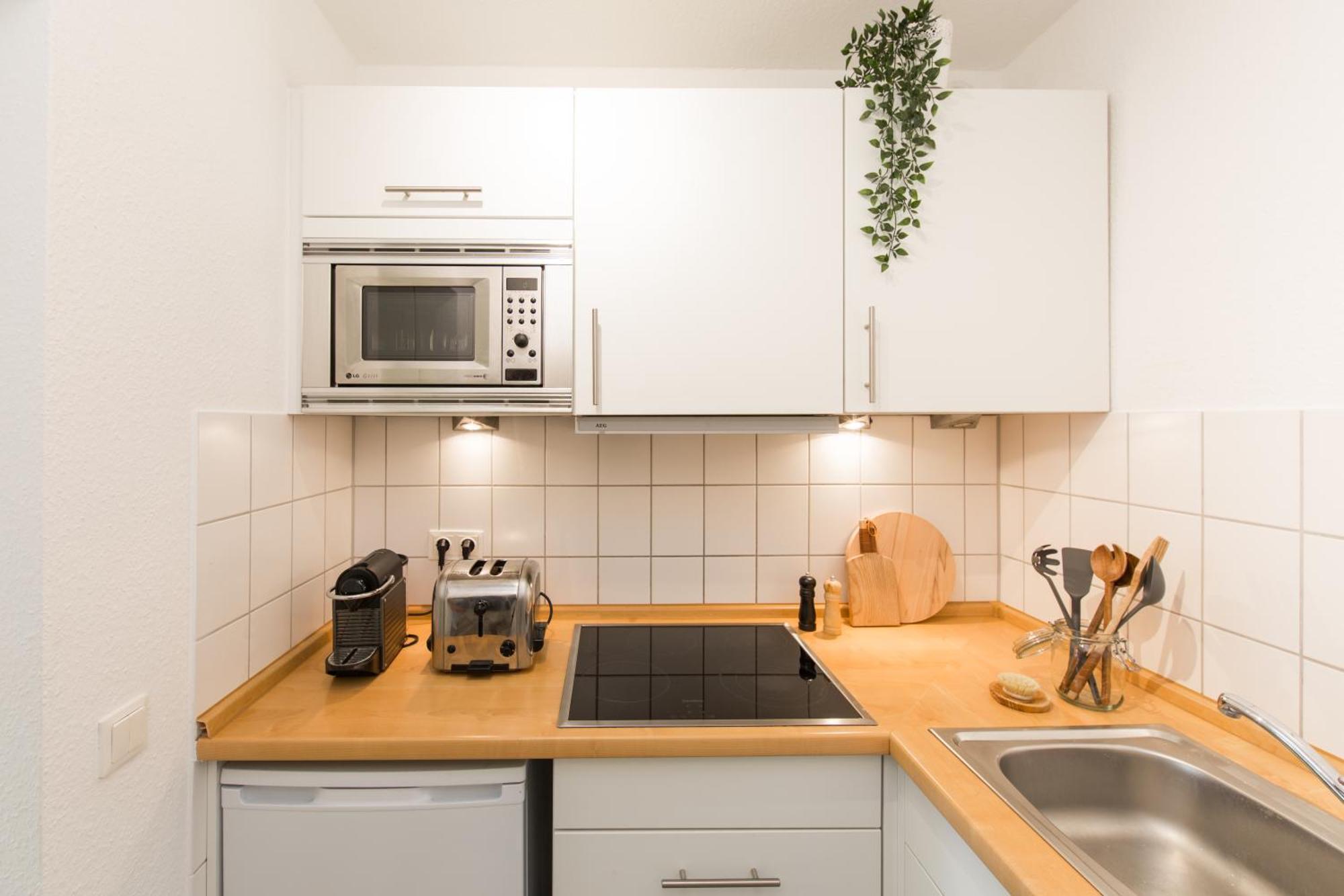 & Coliving *